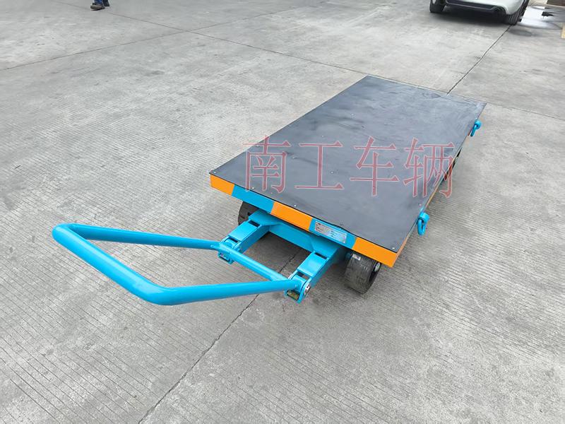 3吨小型乐动登陆入口 带橡胶垫工具车