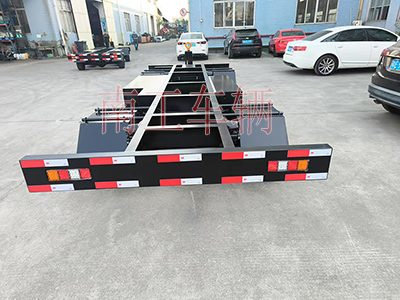 1748055792508245.jpg 10吨自走式拖车底盘 电动乐动登陆入口2I.jpg