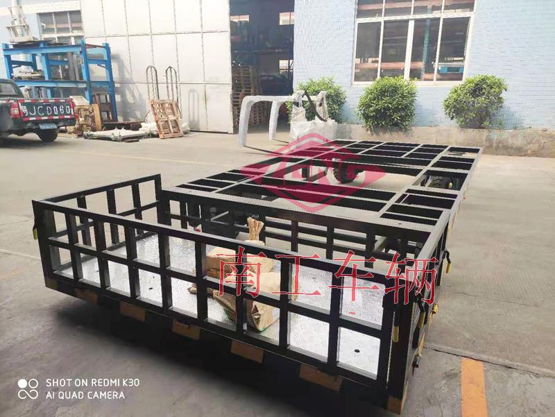 4吨骨架式乐动登陆入口带小尾箱