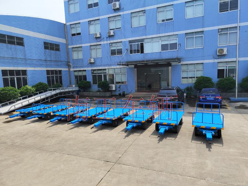 3吨无动力牵引乐动登陆入口组前后可拆护栏