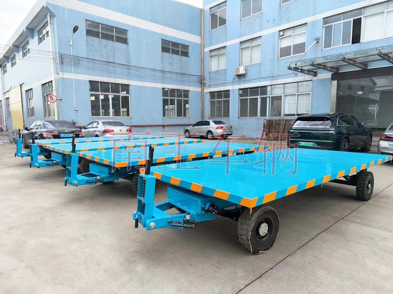 6吨乐动登陆入口蓝色 带减震带刹车工具拖车