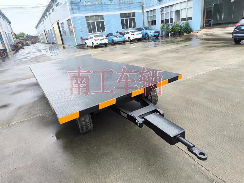 6吨牵引乐动登陆入口 工业全挂拖车