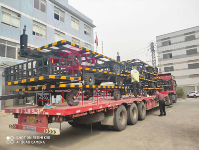 4吨骨架式乐动登陆入口带小尾箱3I.jpg