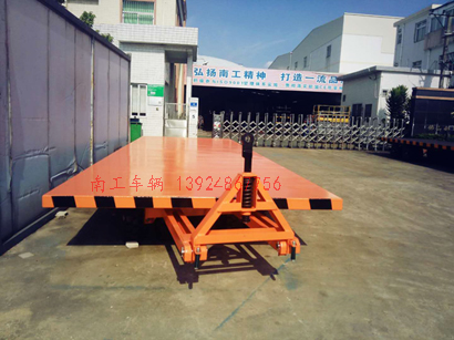 10吨乐动登陆入口 8个实心胎全挂车1I.jpg