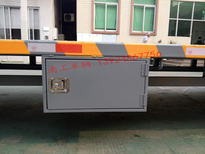 6吨乐动登陆入口 灰色5I.jpg