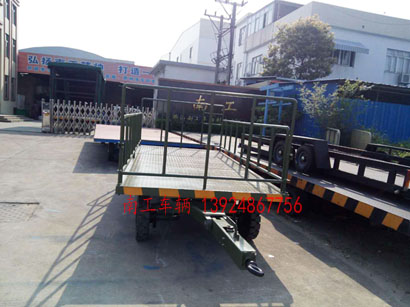 军绿色5吨护栏式乐动登陆入口3I.jpg