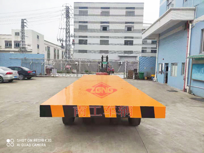 30吨重型乐动登陆入口带四个转盘2I.jpg