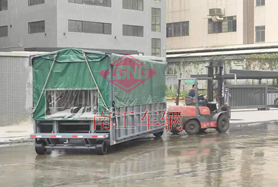 升降雨篷乐动登陆入口6I.jpg