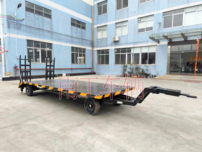 6吨带爬梯移动乐动登陆入口4I.jpg