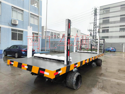 30T重型乐动登陆入口 带活动插装立柱工具拖车3I.jpg